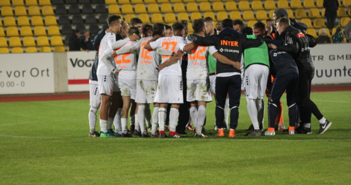 2:1-Sieg nach heißem Tanz in Plauen 2:1-Sieg nach heißem Tanz in Plauen