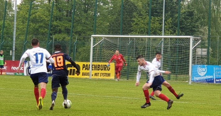 3:0 in Halle - dritter Sieg in Folge für unsere Erste 3:0 in Halle - dritter Sieg in Folge für unsere Erste